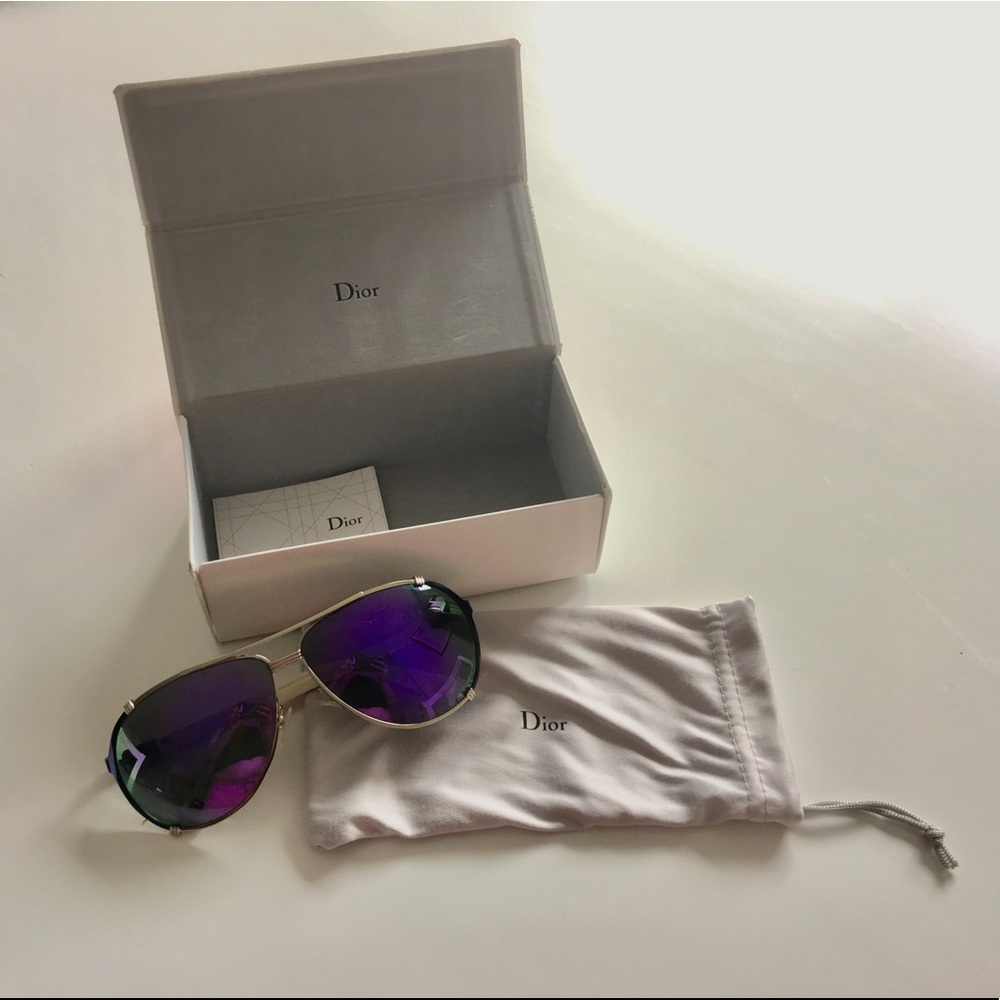 🤗 Authentic Dior Oversized Aviator Sunglasses
